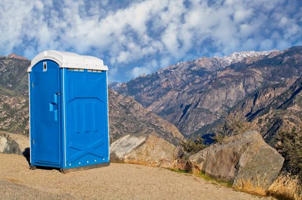 Porta potty delivery and setup in Marmet, WV